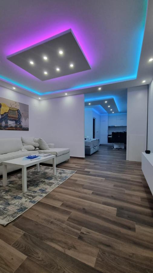 Charm Apartment Petrovac Екстериор снимка