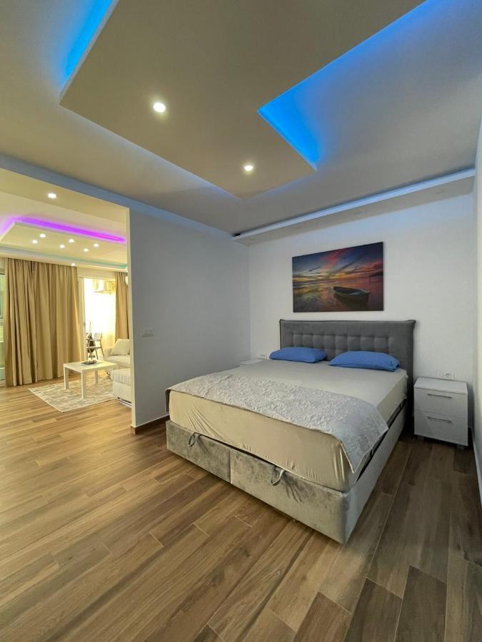 Charm Apartment Petrovac Екстериор снимка