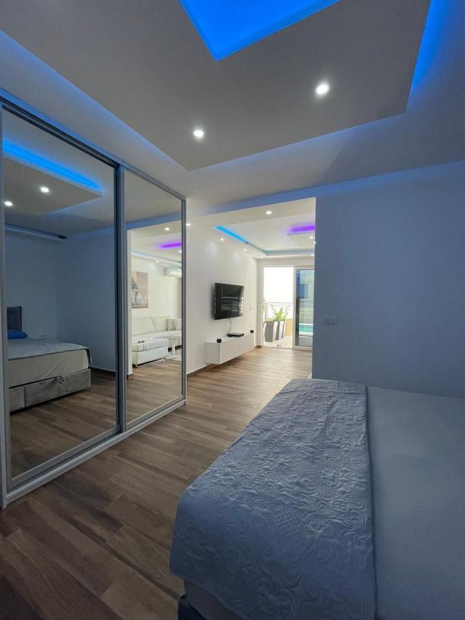 Charm Apartment Petrovac Екстериор снимка