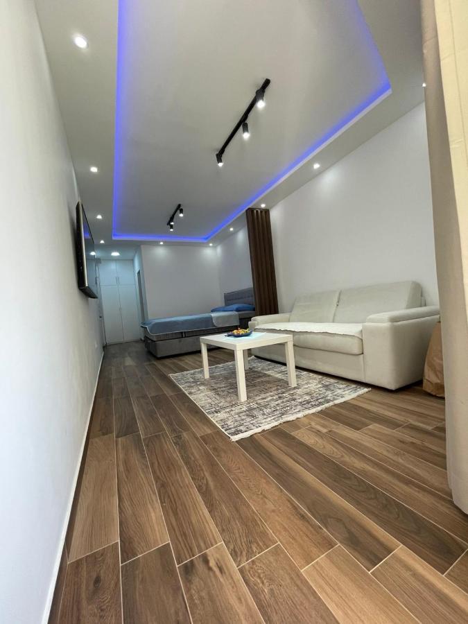 Charm Apartment Petrovac Екстериор снимка